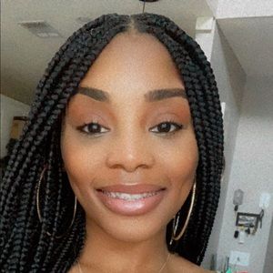 Meet your Posher, Shandalynn